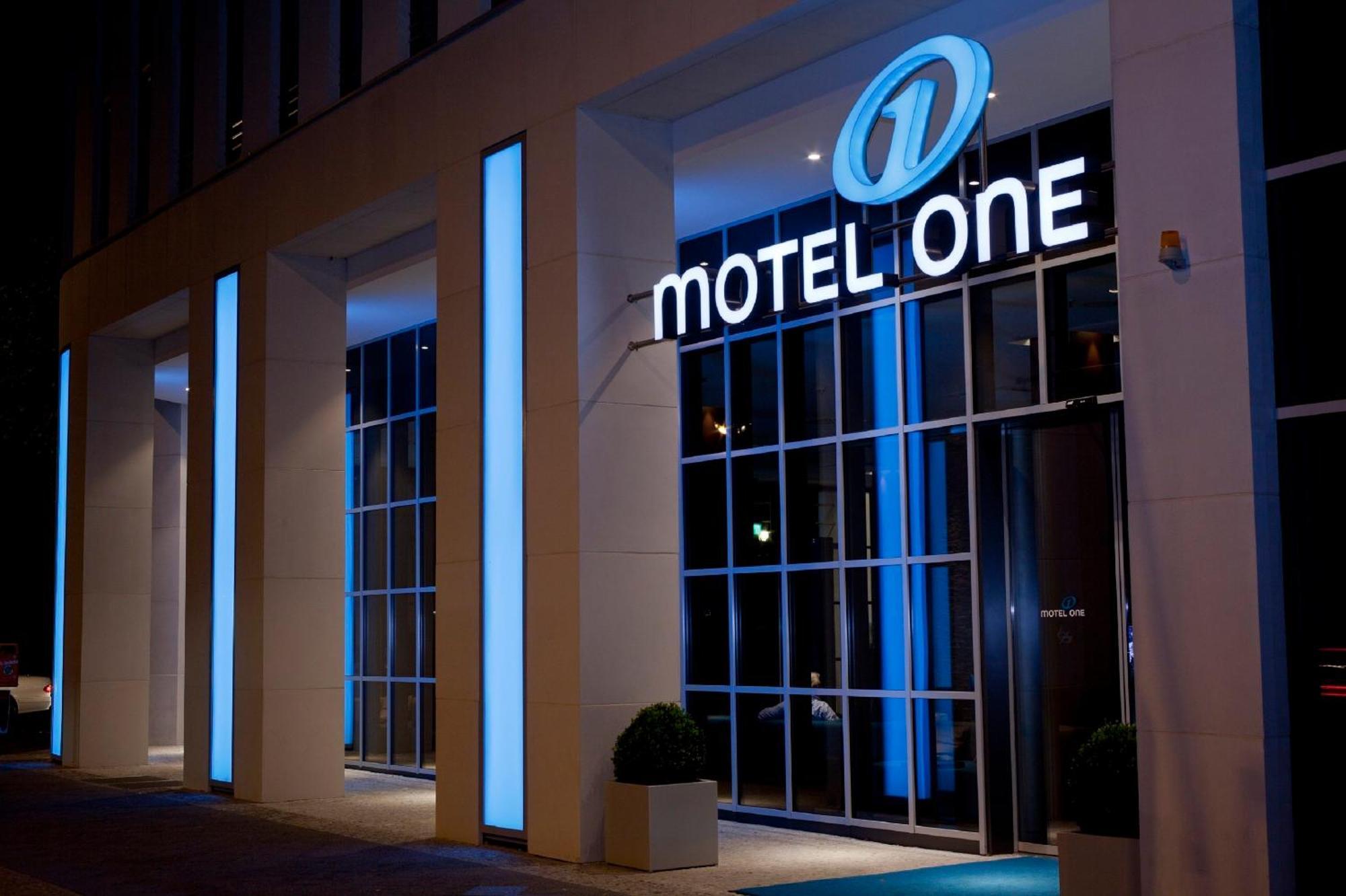 Motel One Berlin-Hauptbahnhof Exterior photo