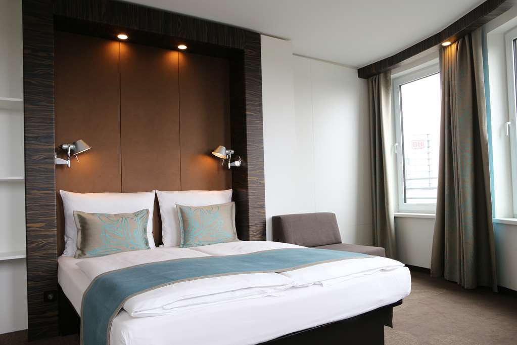 Motel One Berlin-Hauptbahnhof Room photo